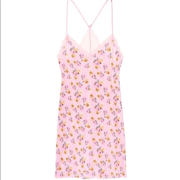 NWT Victoria’s Secret Modal Soft Floral Lace Slip - Picture 4 of 4